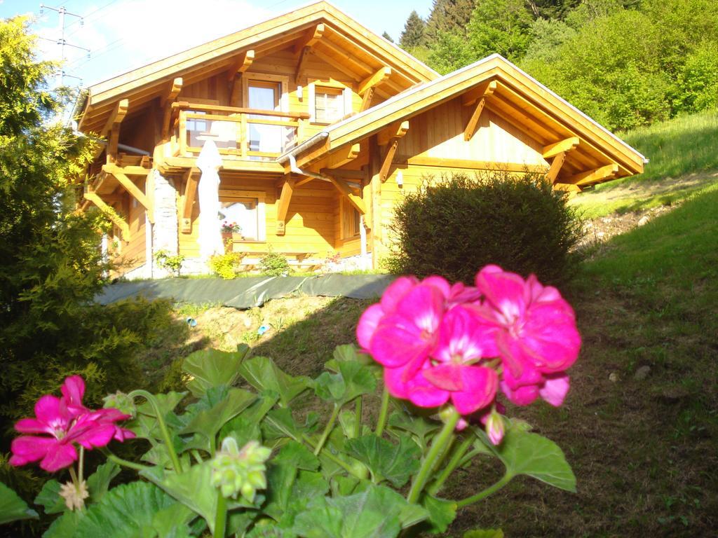 Les Chalets Des Chatelmines Ла-Бресс Экстерьер фото